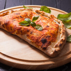 Pizza Calzone Achkid